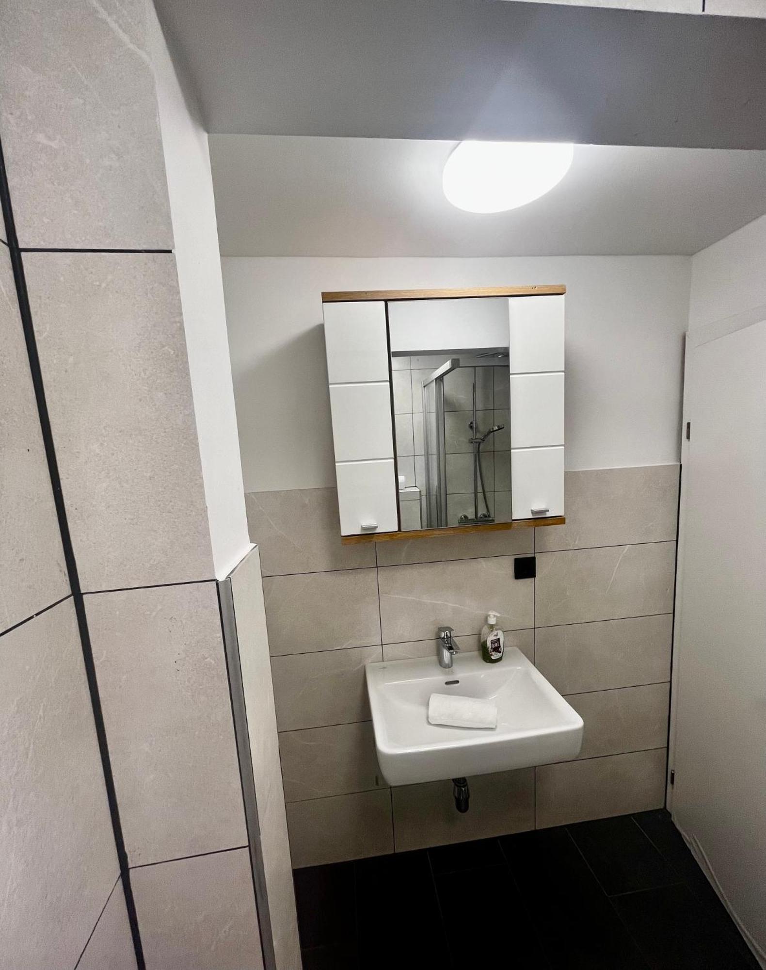 Areit - Low Budget Apartment